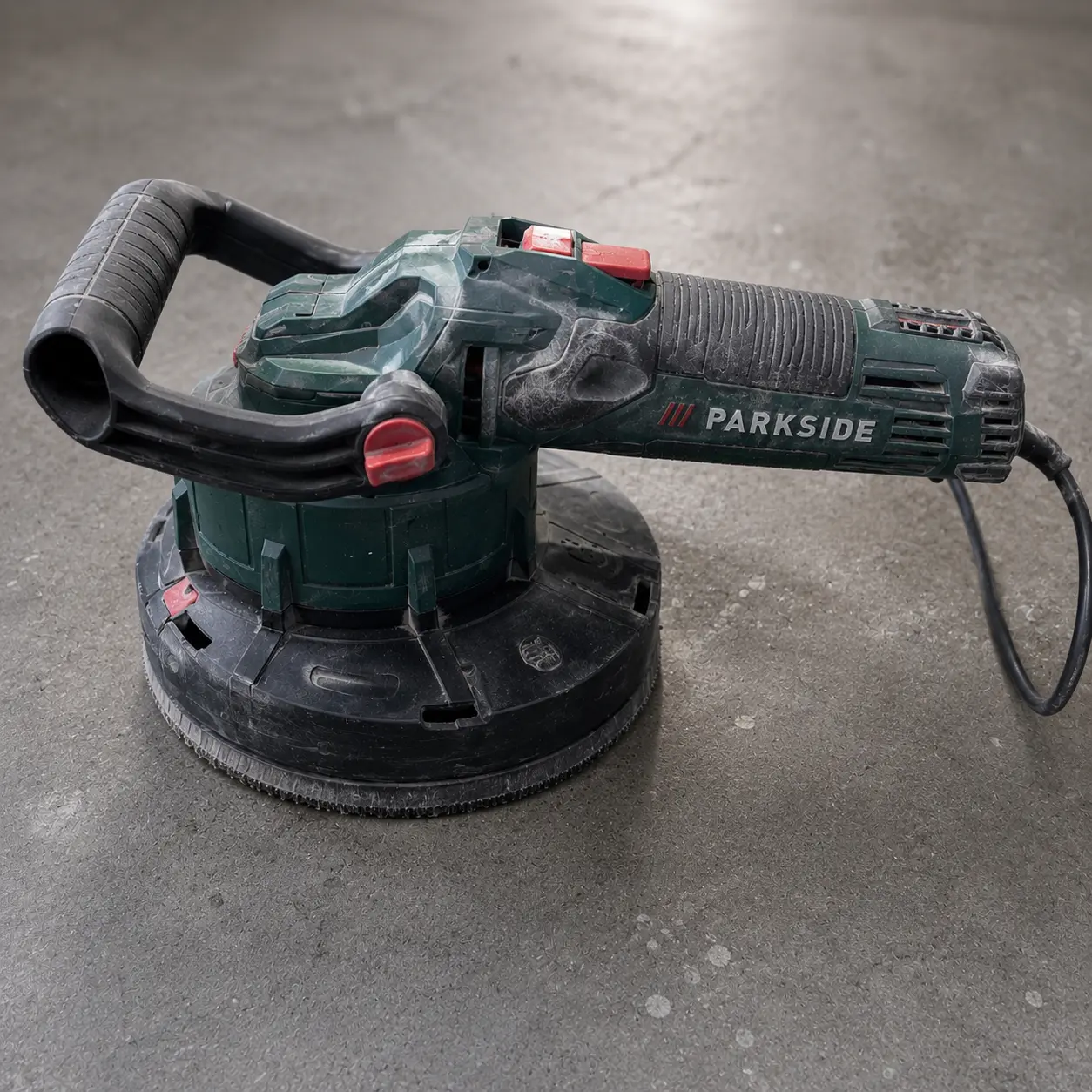 Lijadora de paredes y suelos Parkside PWBS 180 B2 &Oslash;180 mm con puerto de aspiraci&oacute;n